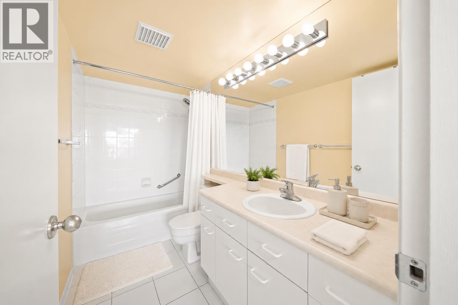 804 8831 Lansdowne Road, Richmond, British Columbia  V6X 3T5 - Photo 11 - R3144826