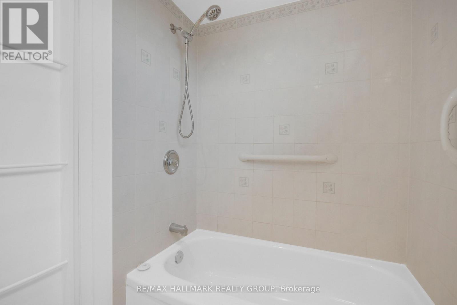 7954 Decarie Drive, Ottawa, Ontario  K1C 2C3 - Photo 13 - X13546640
