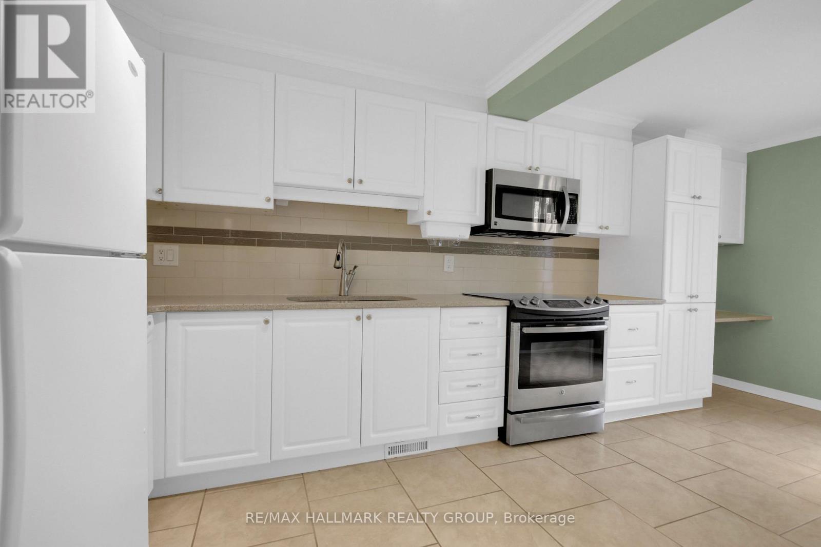 7954 Decarie Drive, Ottawa, Ontario  K1C 2C3 - Photo 7 - X13546640