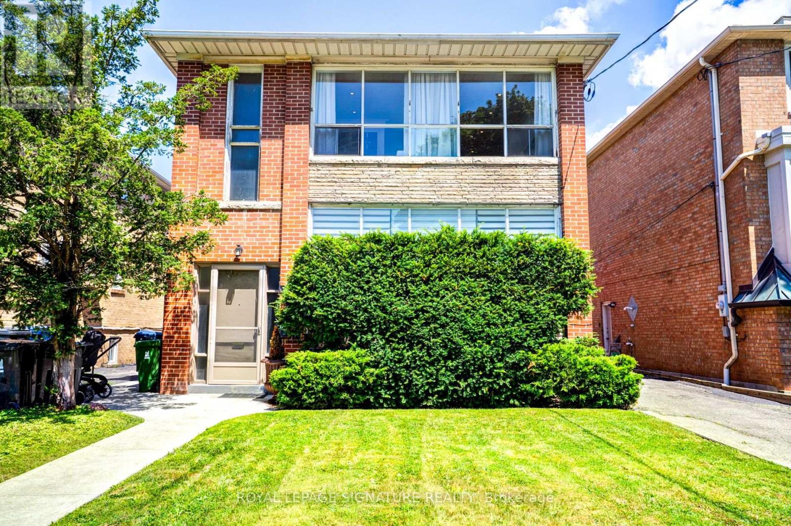 2ND FLR - 138 WOBURN AVENUE, Toronto (Bedford Park-Nortown)
