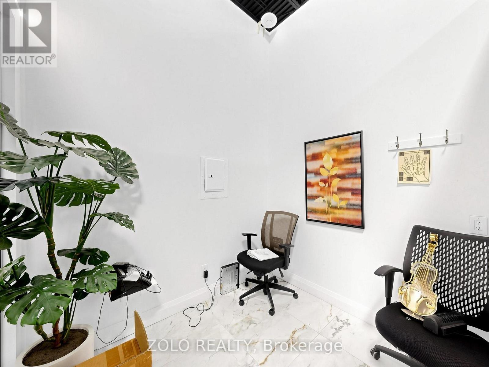 B (326) - 7250 Keele Street, Vaughan, Ontario  L4K 1Z8 - Photo 17 - N13546660