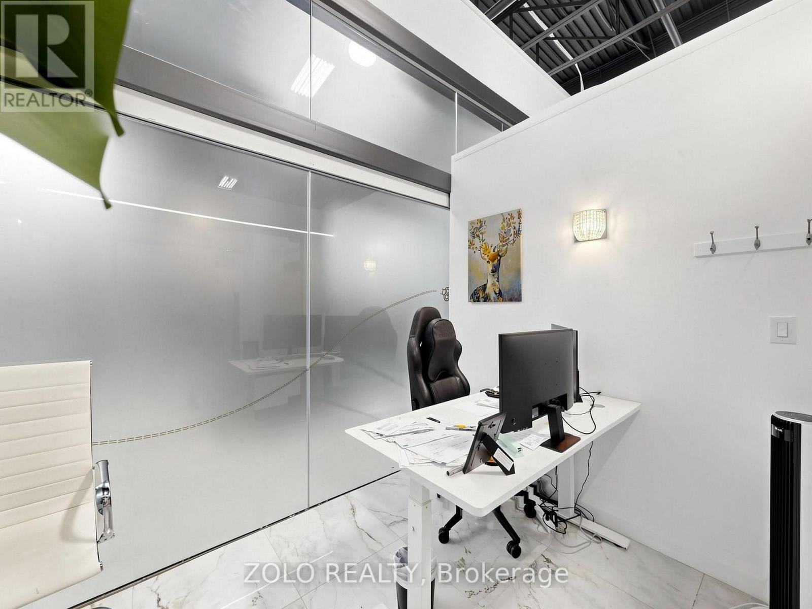 B (326) - 7250 Keele Street, Vaughan, Ontario  L4K 1Z8 - Photo 9 - N13546660