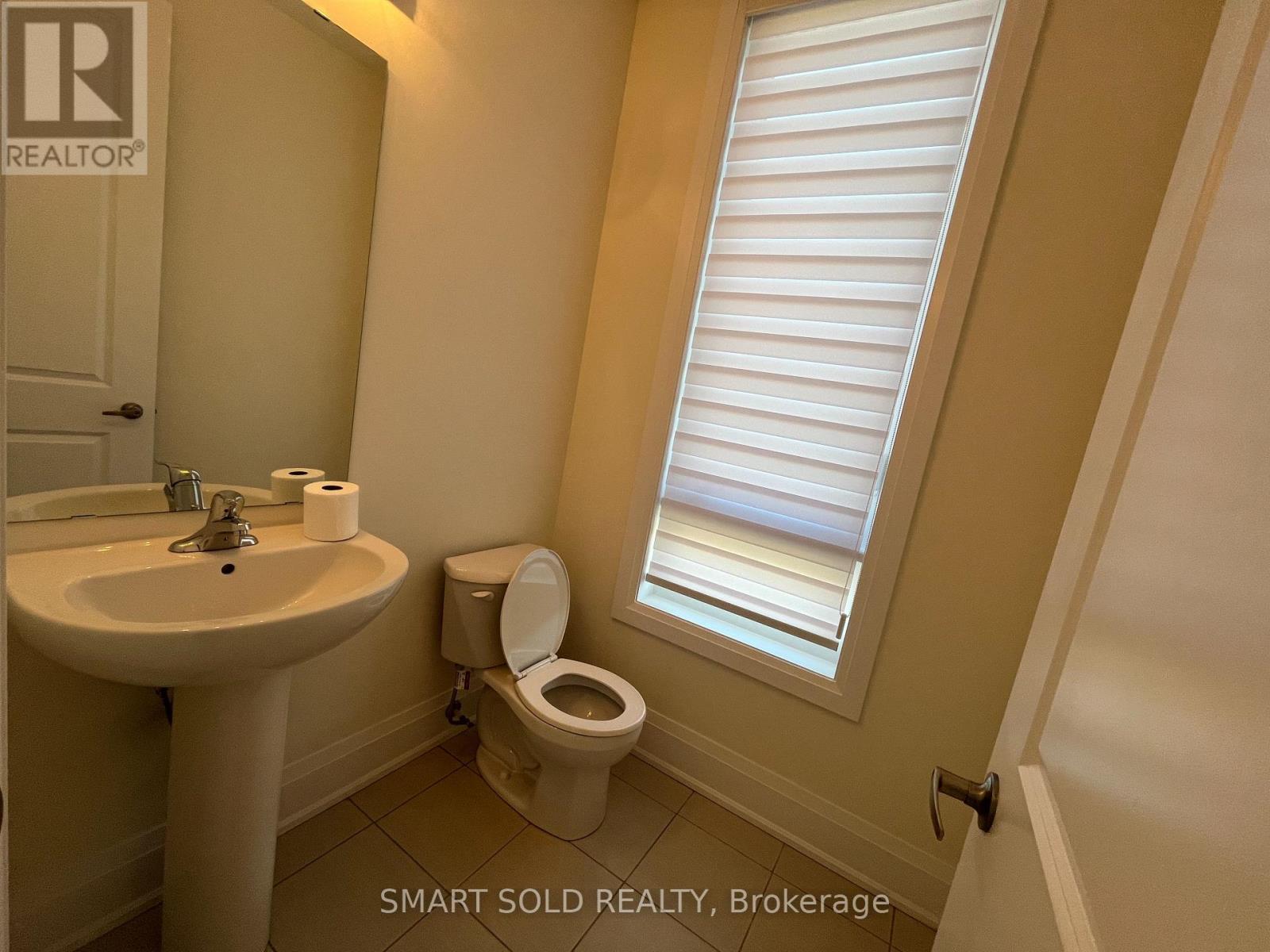42 Mindanao Avenue, Markham, Ontario  L6C 3E1 - Photo 11 - N13546678