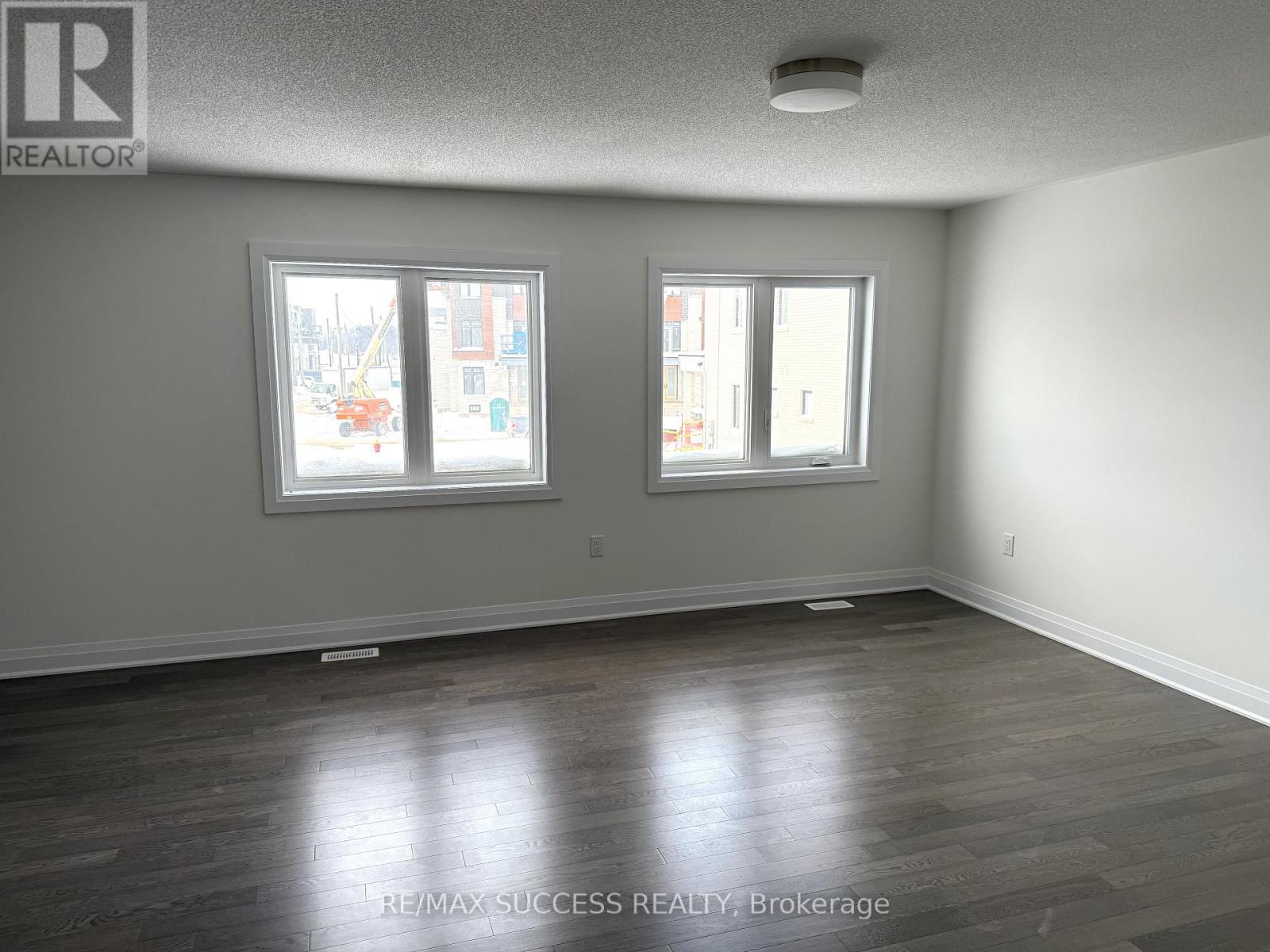 3272 Mariner Pass, Oakville, Ontario  L6M 4K1 - Photo 7 - W13546686