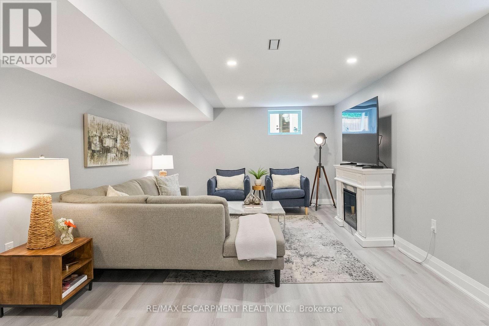 1829 Barsuda Drive, Mississauga, Ontario  L5J 1V3 - Photo 30 - W13546692