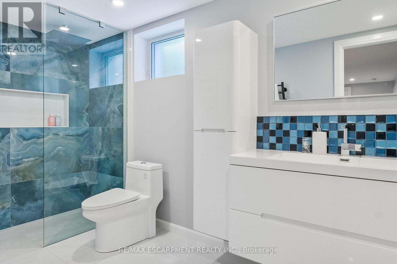 1829 Barsuda Drive, Mississauga, Ontario  L5J 1V3 - Photo 38 - W13546692