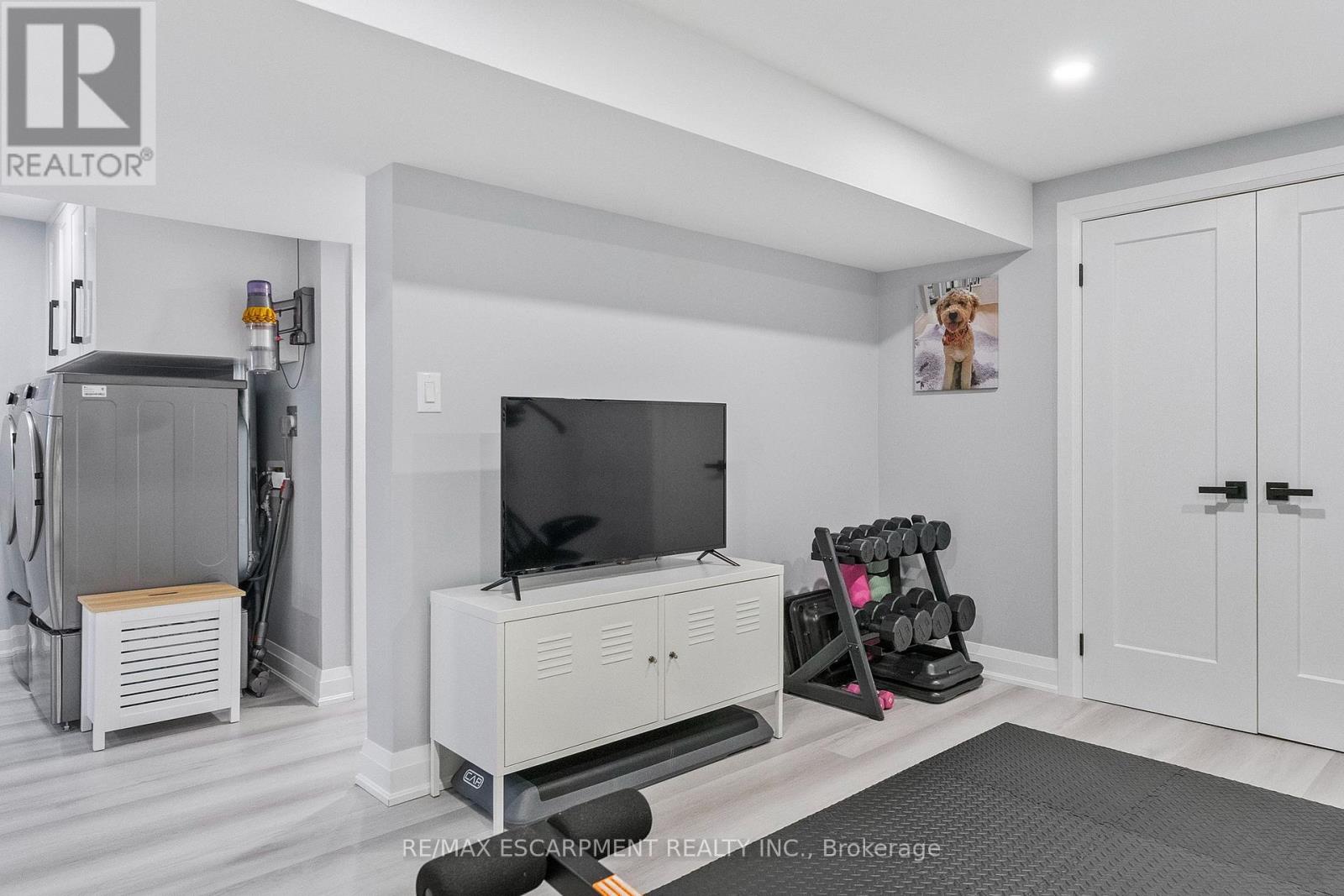1829 Barsuda Drive, Mississauga, Ontario  L5J 1V3 - Photo 41 - W13546692