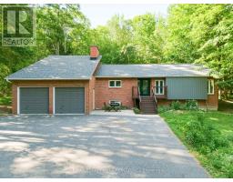 1060 GOLDEN BEACH ROAD, Bracebridge, Ontario