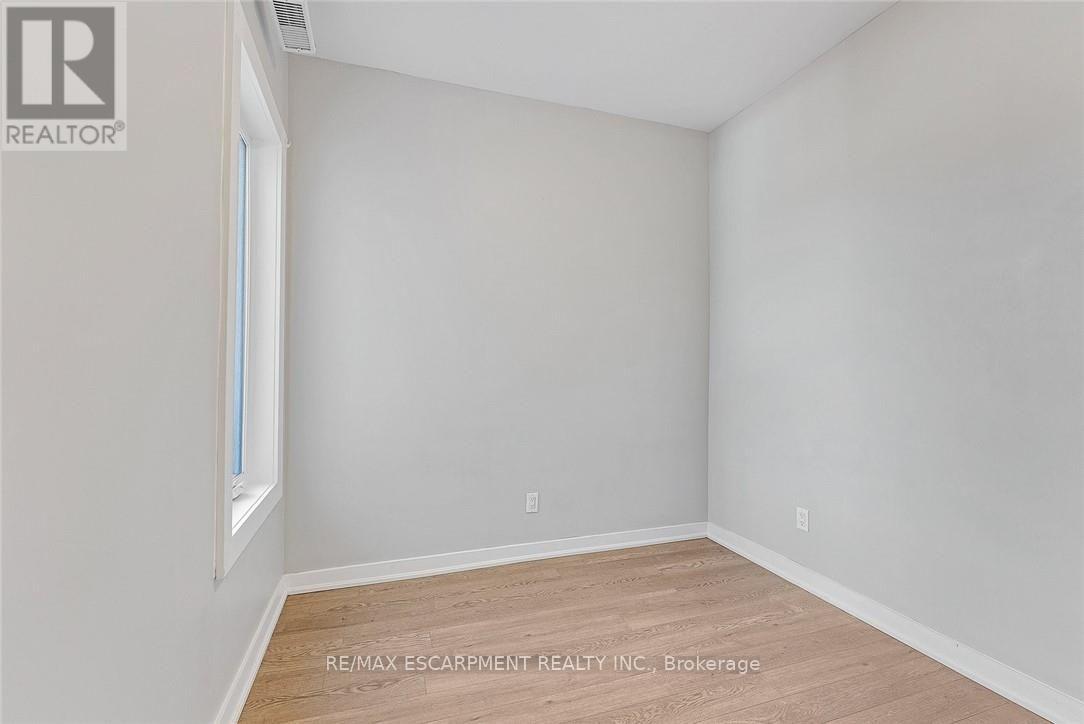 302 - 657 Barton Street E, Hamilton, Ontario  L8L 3A3 - Photo 17 - X13546670