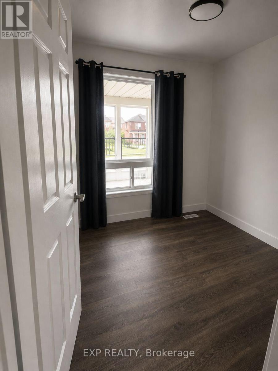 6564 Level Avenue, Niagara Falls, Ontario  L2G 4B7 - Photo 4 - X13546690