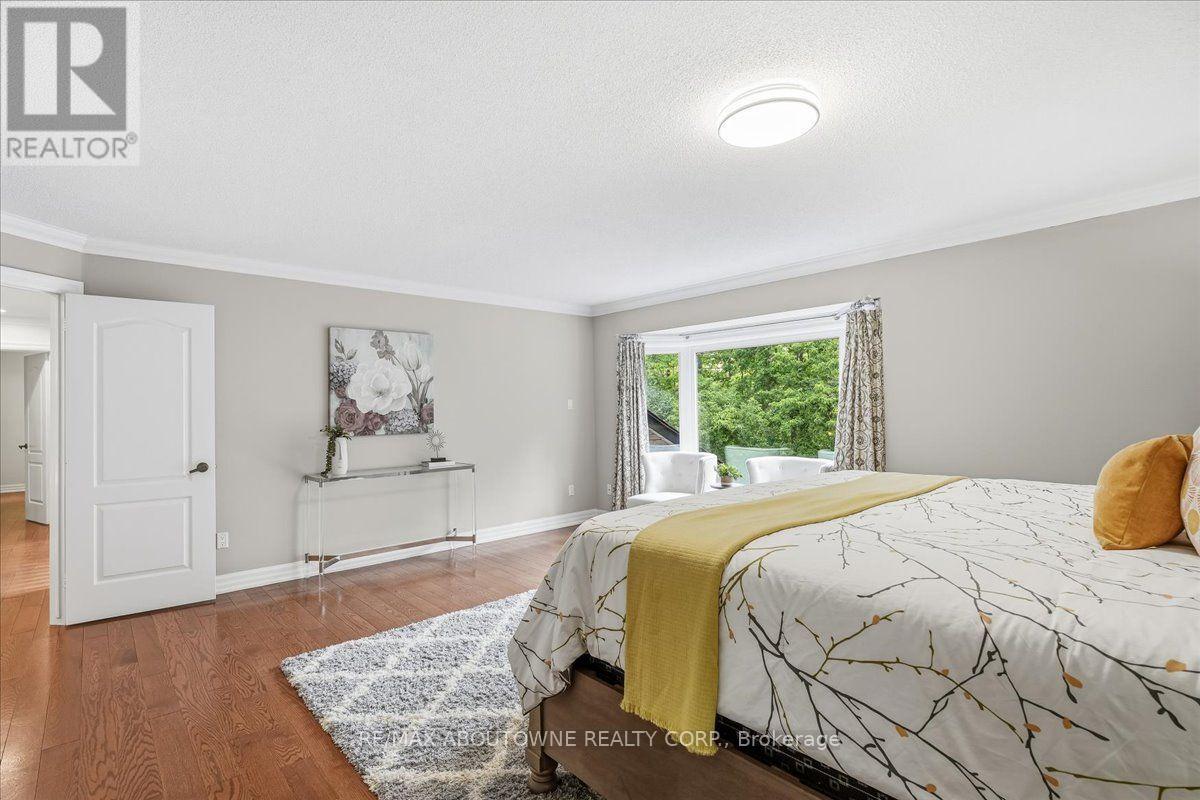1328 King Henry Court, Oakville, Ontario  L6M 2Y6 - Photo 27 - W13066780