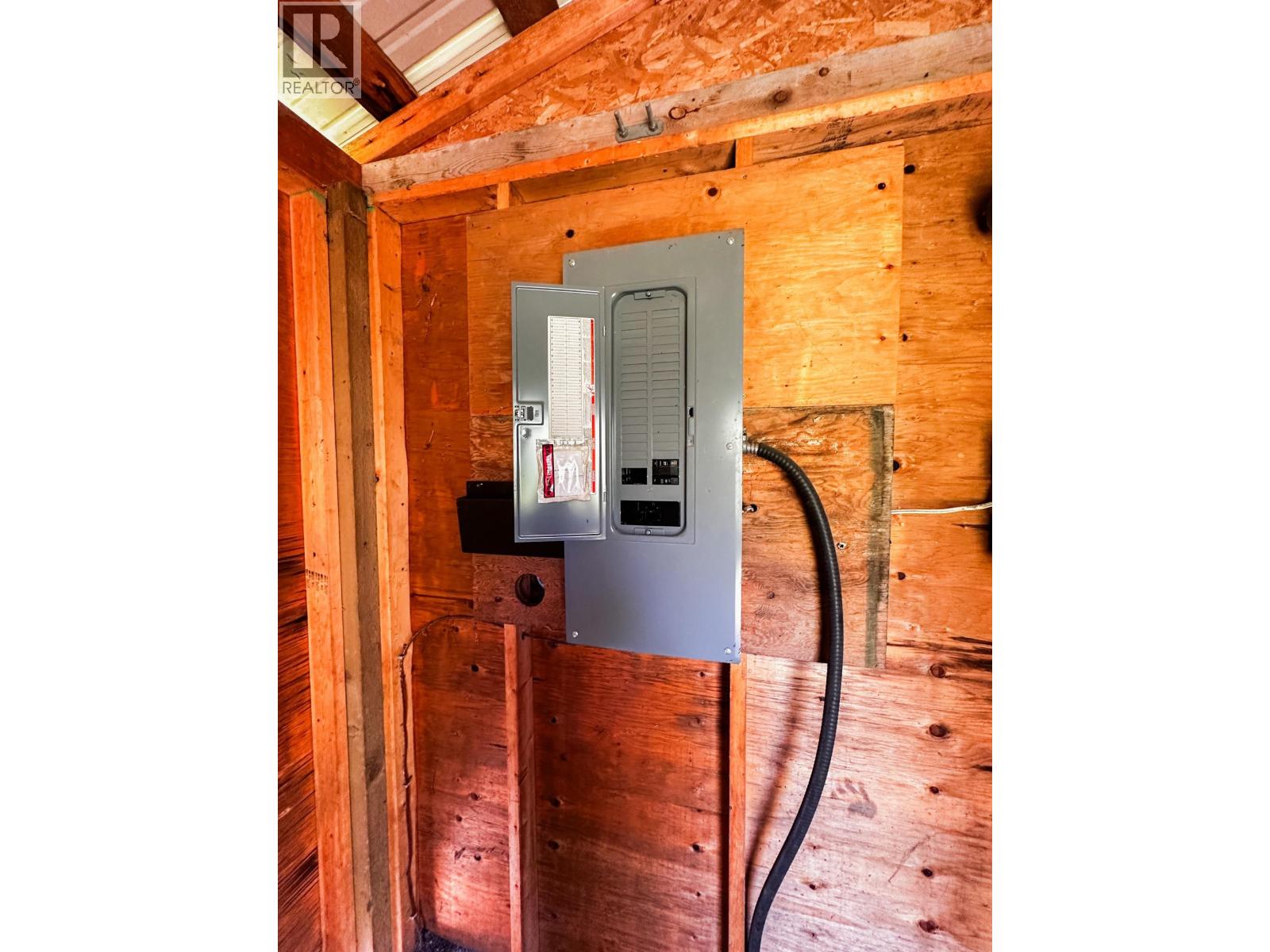 3620 Murphy Road, Burns Lake, British Columbia  V0J 1E0 - Photo 9 - R3143993