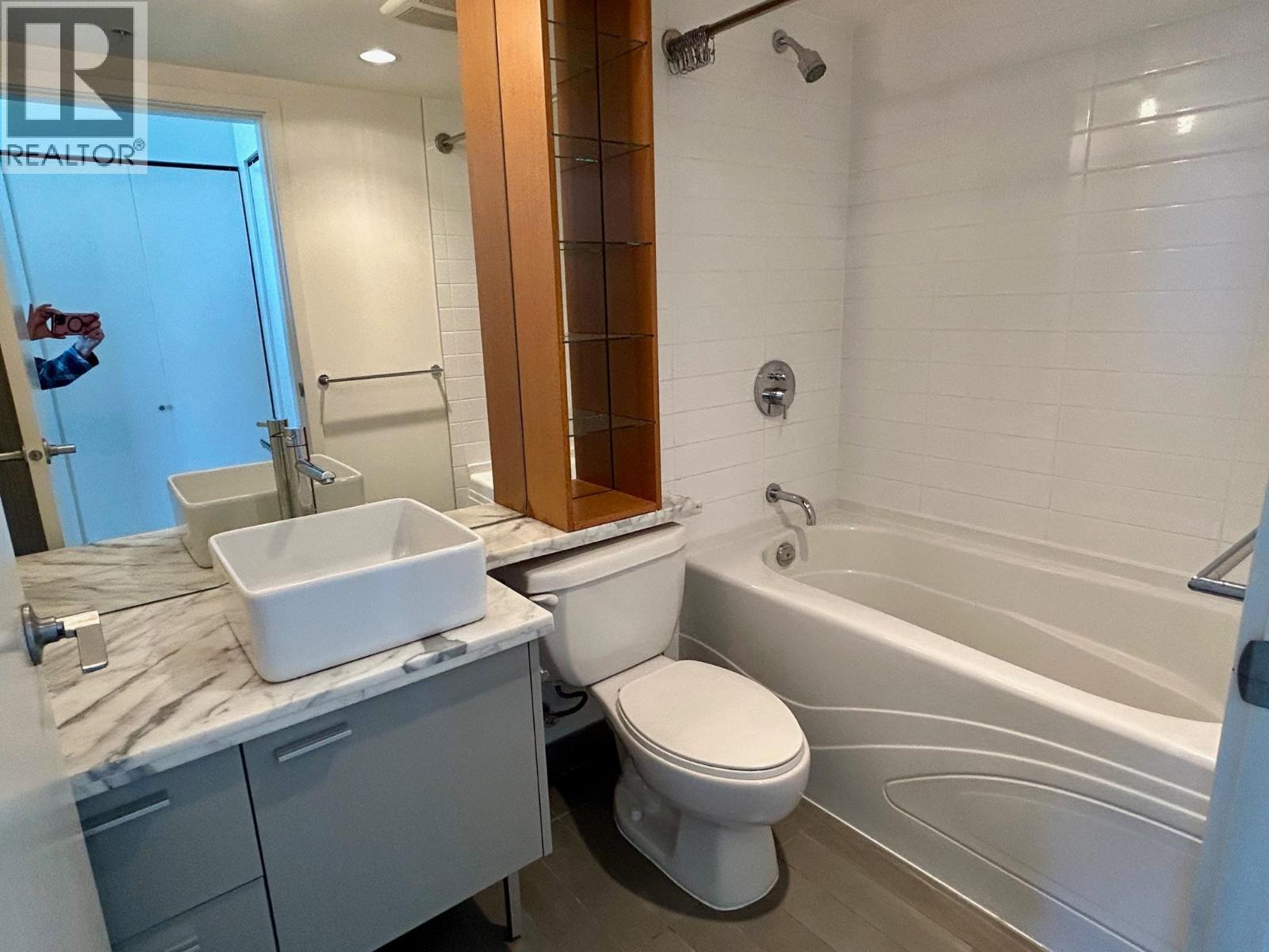 3005 33 Smithe Street, Vancouver, British Columbia  V6B 0B5 - Photo 7 - R3144905