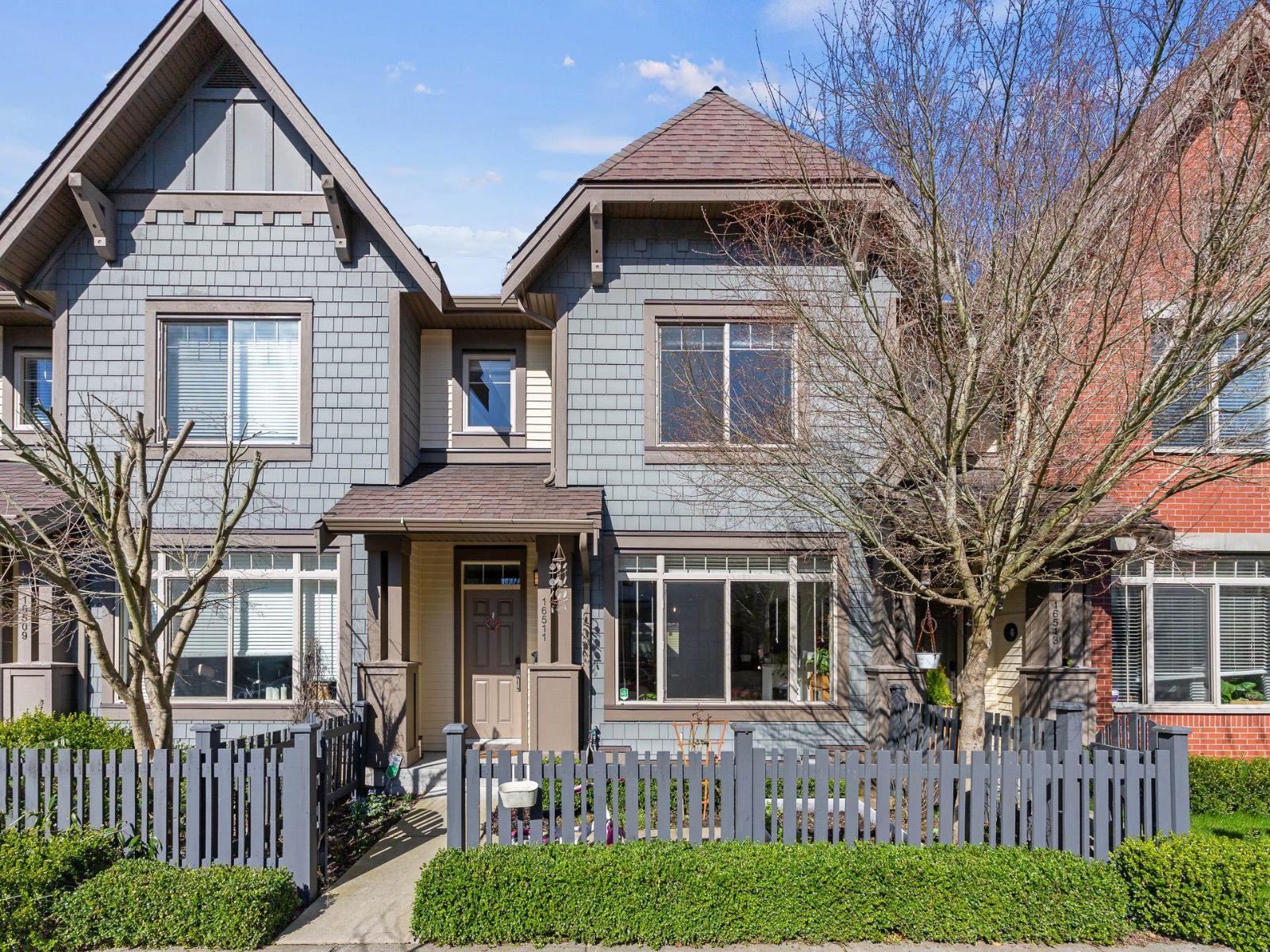 16511 24a Avenue, Surrey, British Columbia  V3Z 0M8 - Photo 2 - R3103744