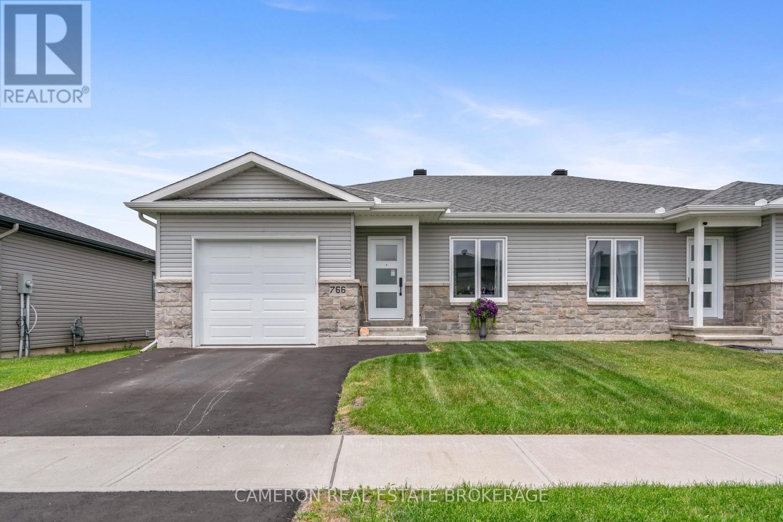 766 WALTON STREET, Cornwall, Ontario