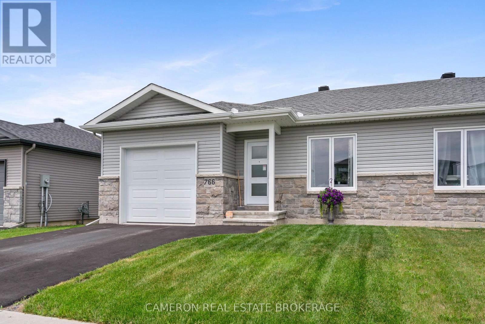 766 Walton Street, Cornwall, Ontario  K6H 0J2 - Photo 2 - X13546734