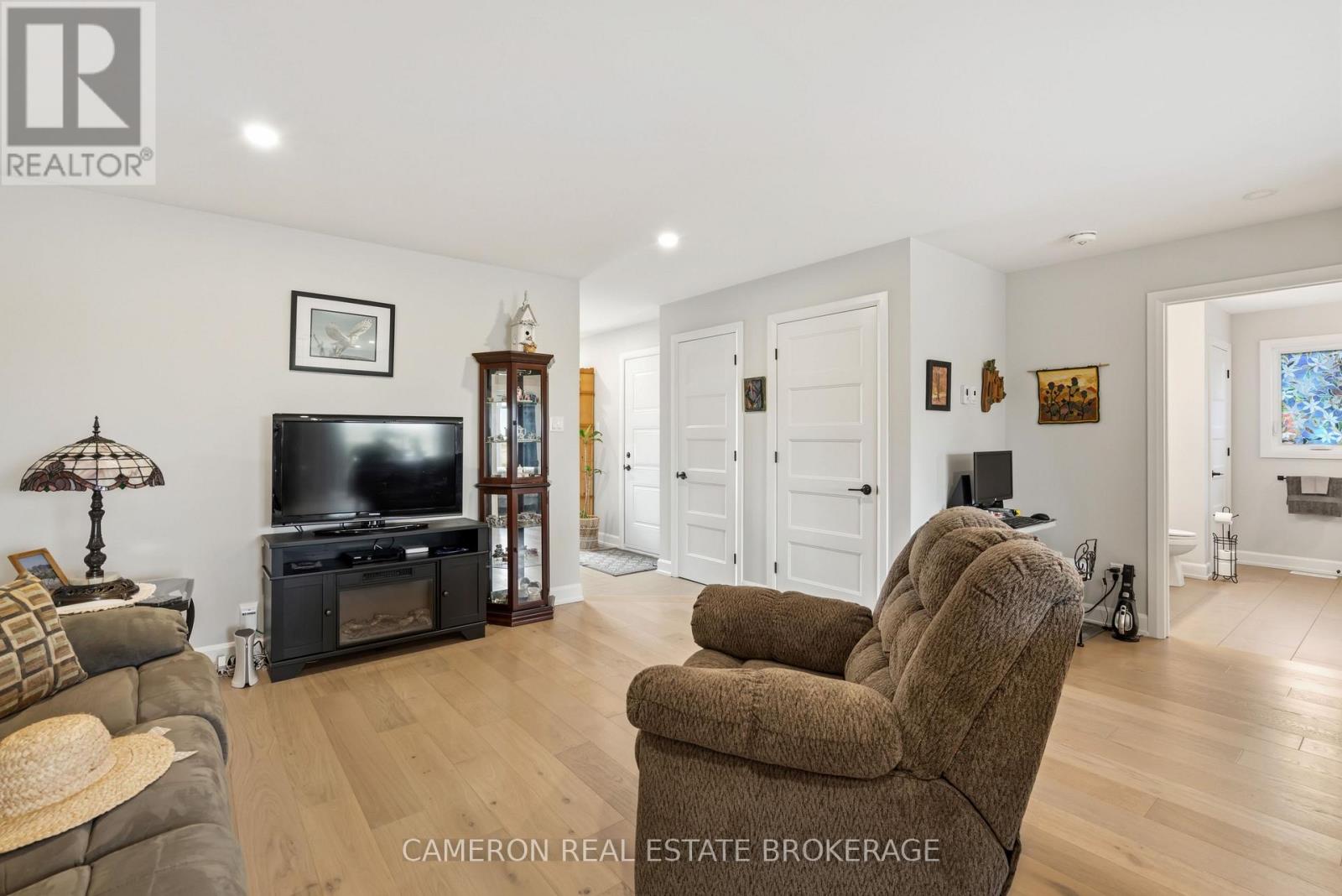 766 Walton Street, Cornwall, Ontario  K6H 0J2 - Photo 5 - X13546734