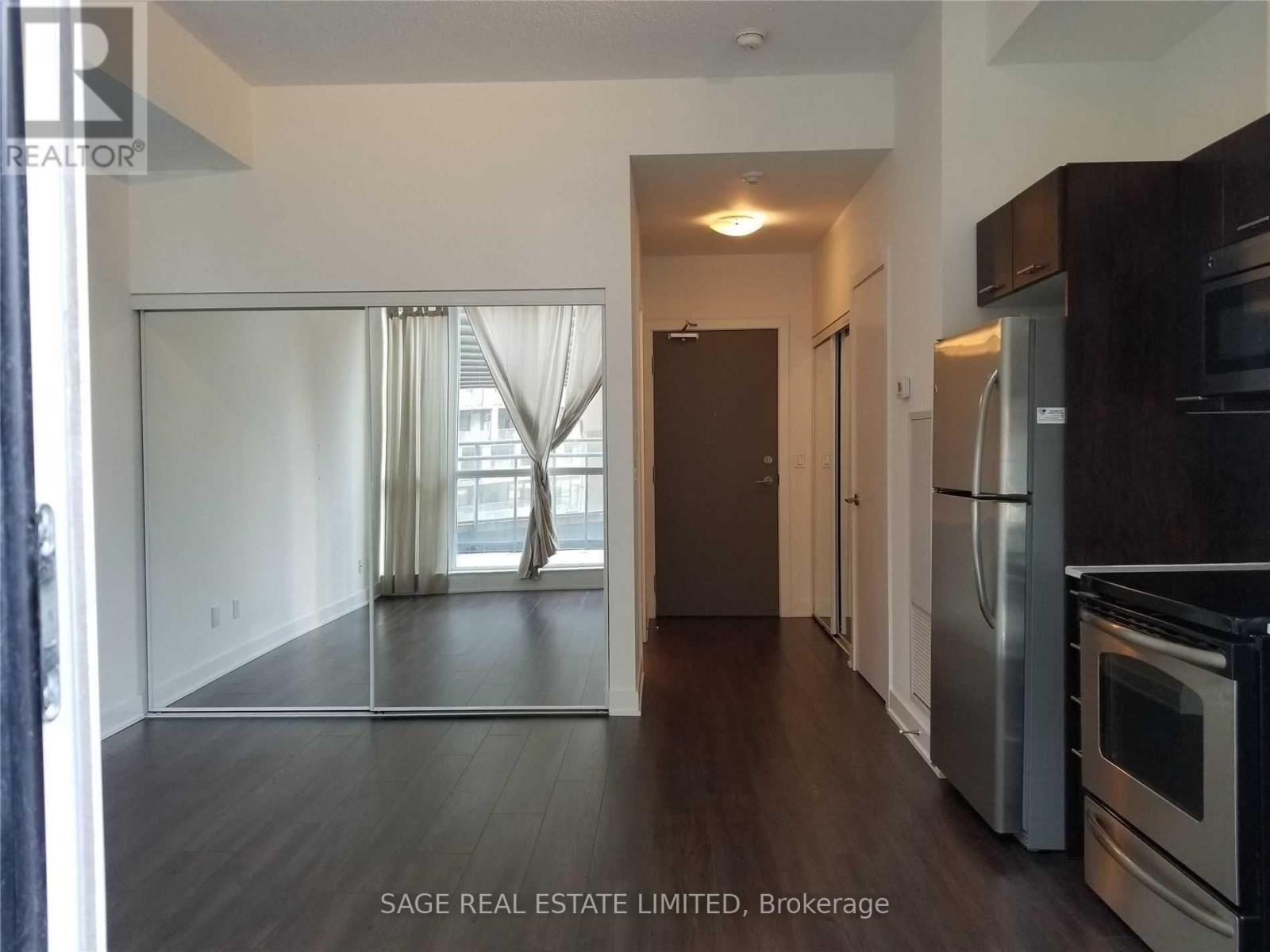 220 - 169 Fort York Boulevard, Toronto, Ontario  M5V 0C8 - Photo 4 - C13546788