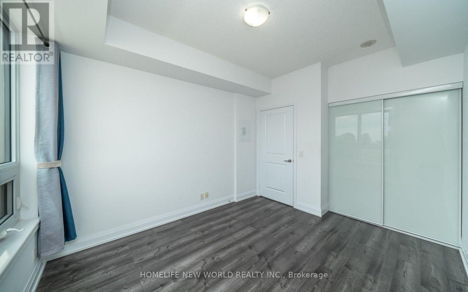 318 - 7900 Bathurst Street, Vaughan, Ontario  L4J 0J9 - Photo 15 - N13546756