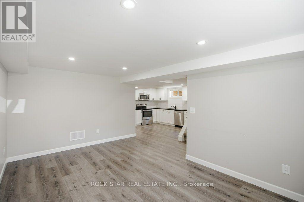 Lower - 43 Maitland Street, Brantford, Ontario  N3S 6K9 - Photo 7 - X13546778