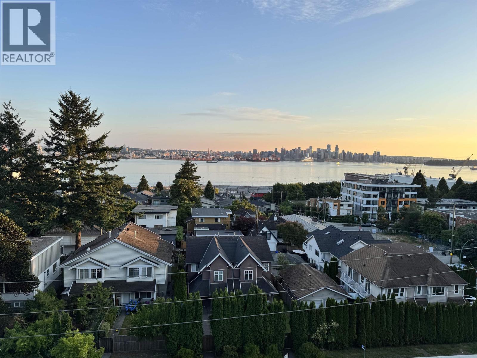 309 422 E 3rd Street, North Vancouver, British Columbia V7L 0K1 - Photo 10 - R3144916
