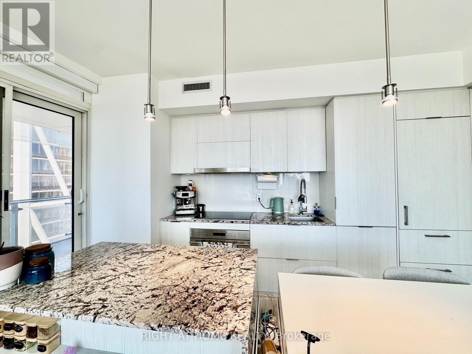 3507 - 1 Bloor Street E, Toronto, Ontario M4W 1A9 - Photo 13 - C13546796