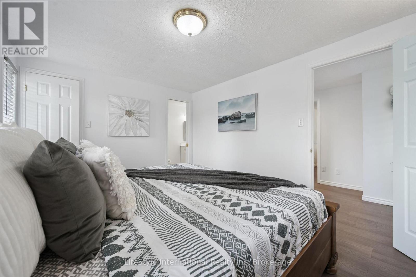 54 Chesterton Lane, Guelph, Ontario  N1E 6S8 - Photo 24 - X13546132