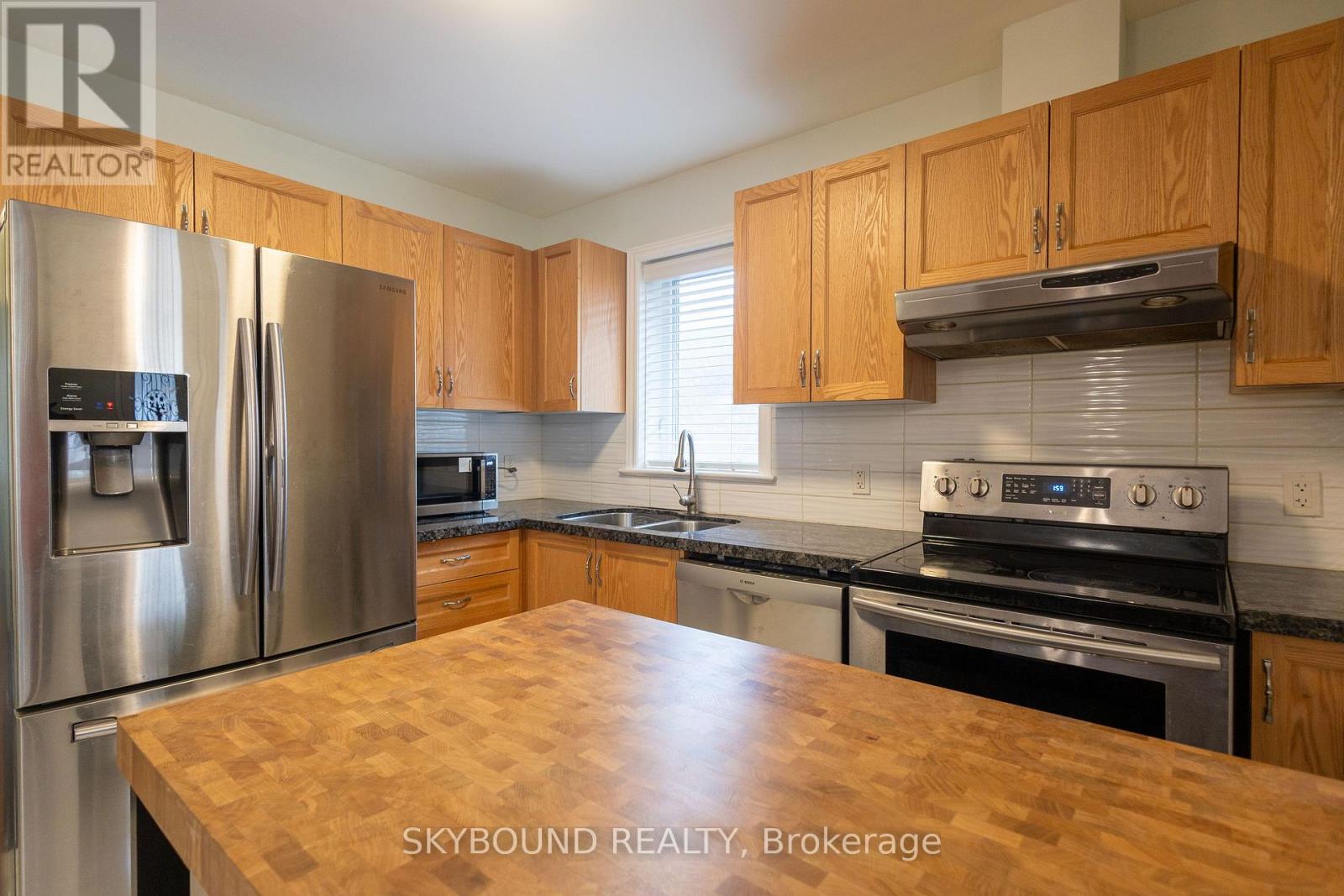 1343 Islington Avenue, Toronto, Ontario M9A 3K3 - Photo 4 - W13546808