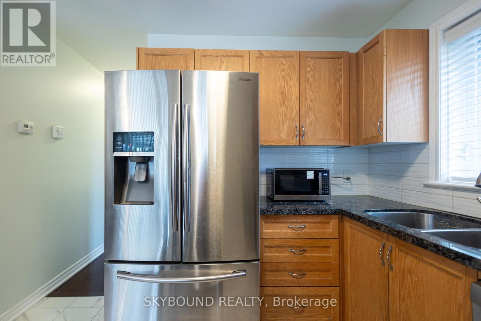 1343 Islington Avenue, Toronto, Ontario M9A 3K3 - Photo 5 - W13546808