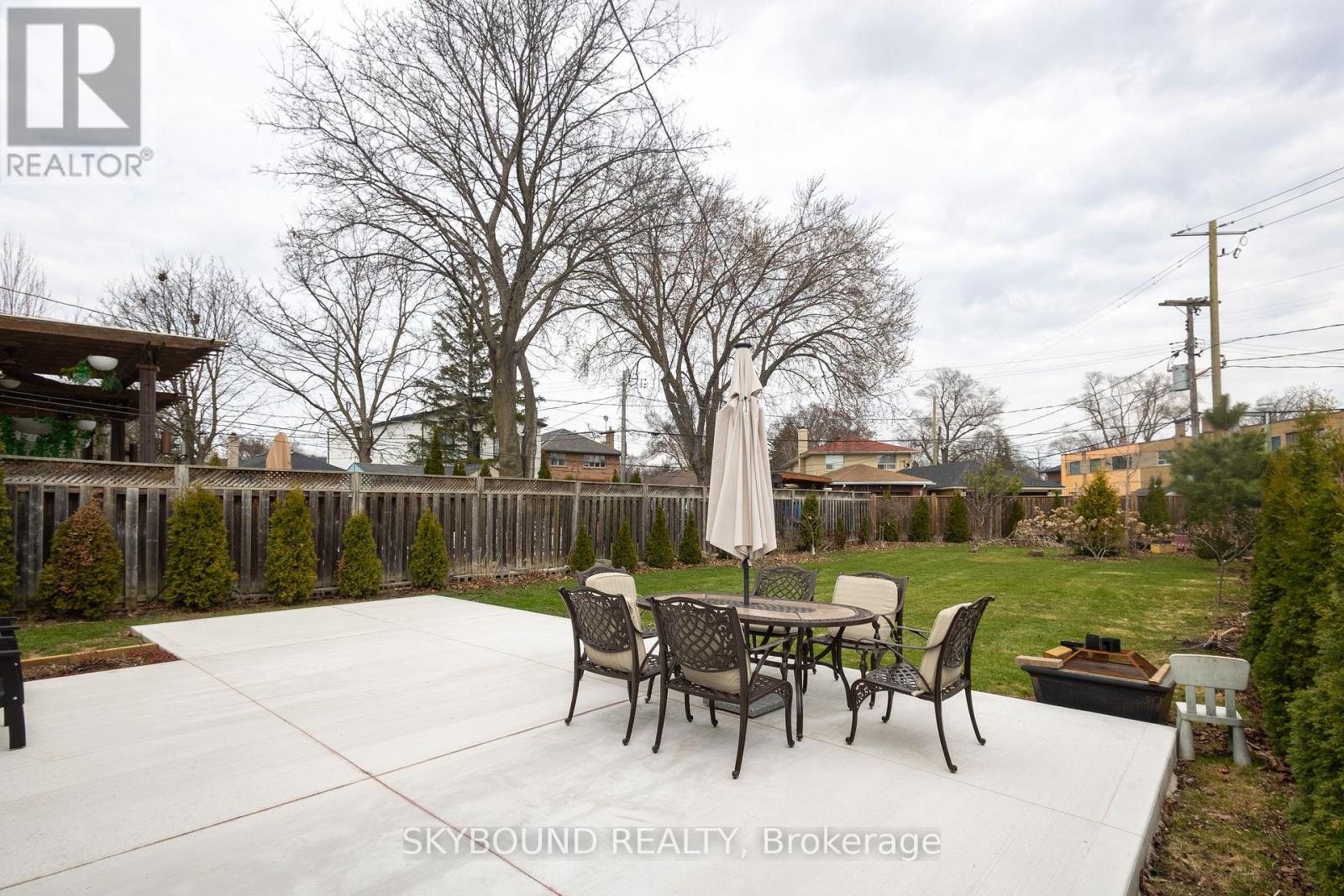 1343 Islington Avenue, Toronto, Ontario M9A 3K3 - Photo 8 - W13546808