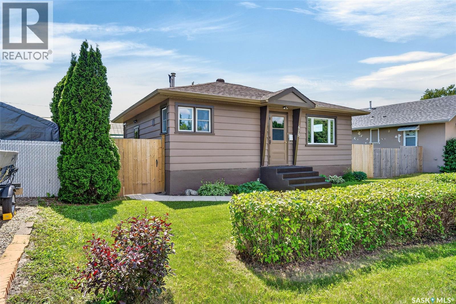 673 8th Street E, Prince Albert, Saskatchewan  S6V 0W8 - Photo 35 - SK042062