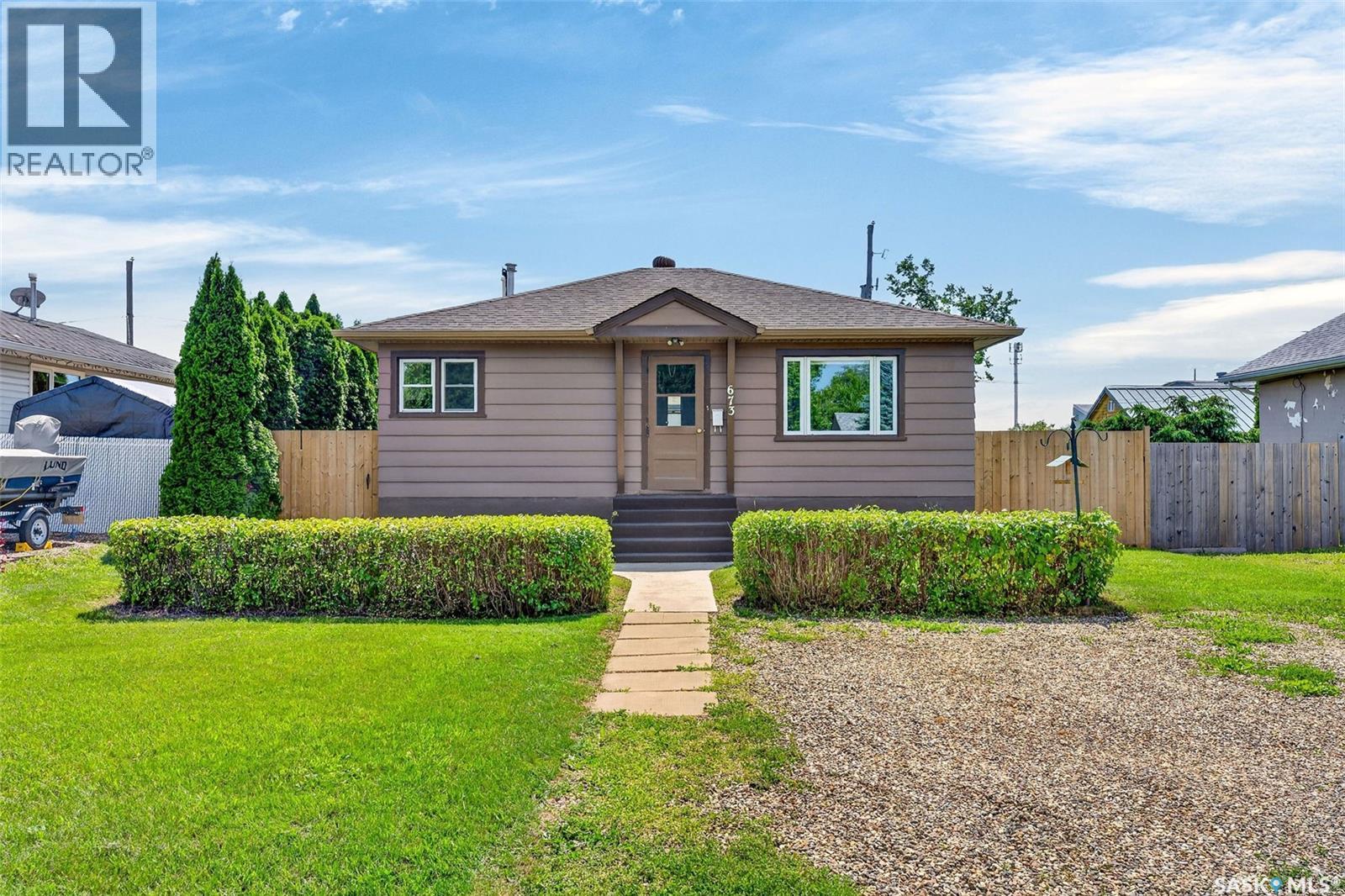 673 8th Street E, Prince Albert, Saskatchewan  S6V 0W8 - Photo 36 - SK042062