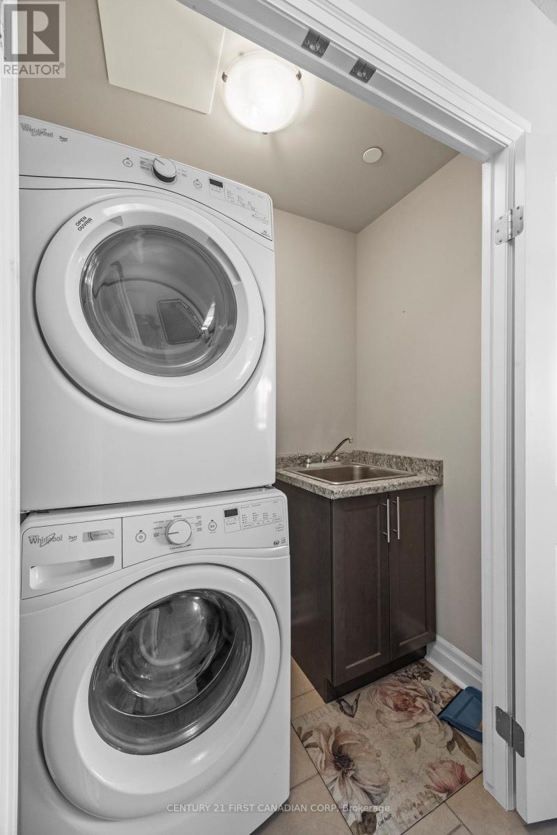 605 - 240 Villagewalk Boulevard, London North, Ontario  N6G 0P6 - Photo 31 - X13513436