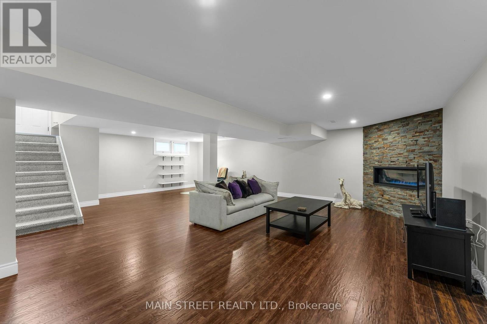 737 Downing Street, Kingston, Ontario  K7M 5N1 - Photo 34 - X13546862