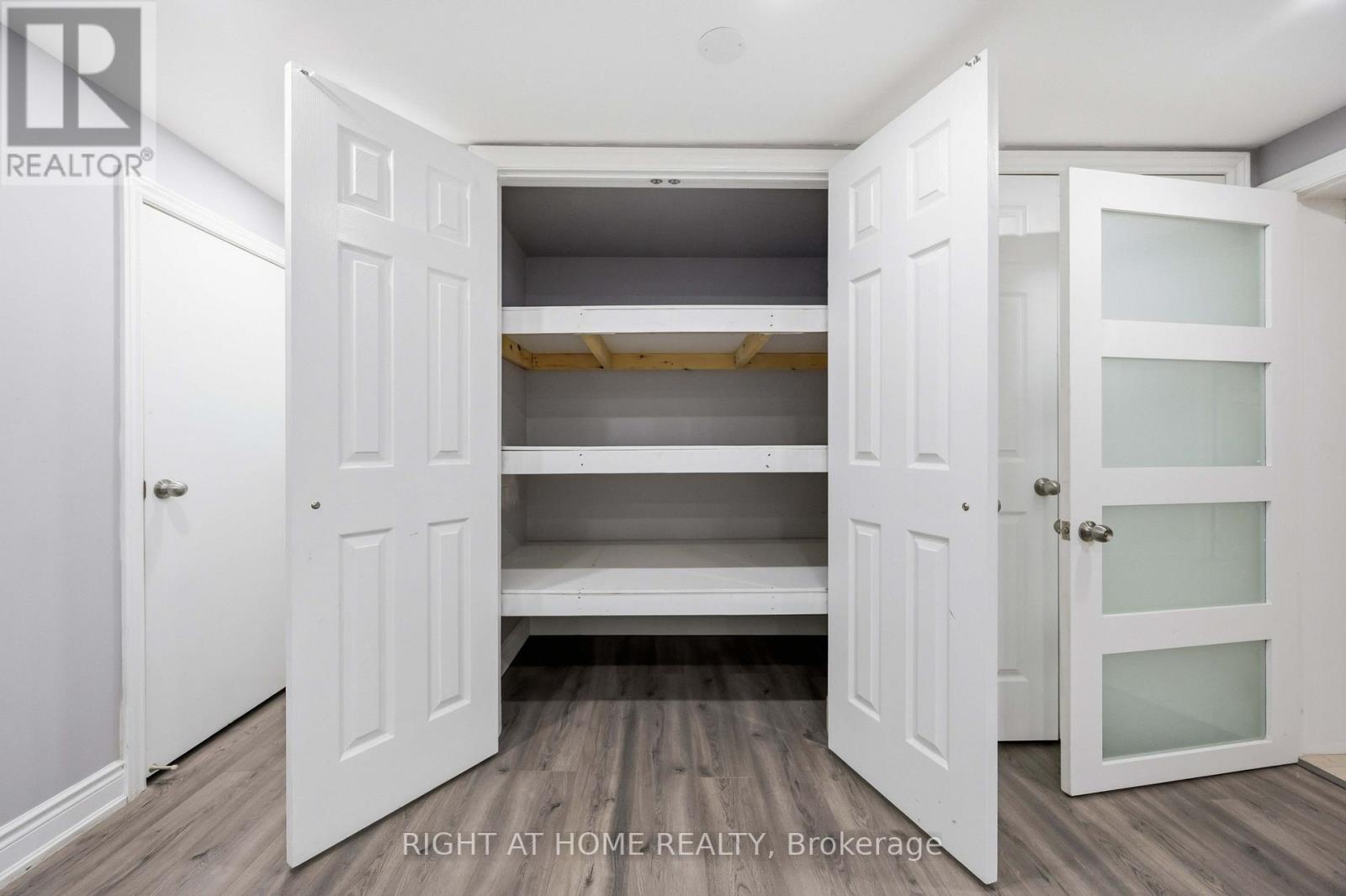 8 Grassington Crescent, Toronto, Ontario  M1G 1X5 - Photo 35 - E13546878