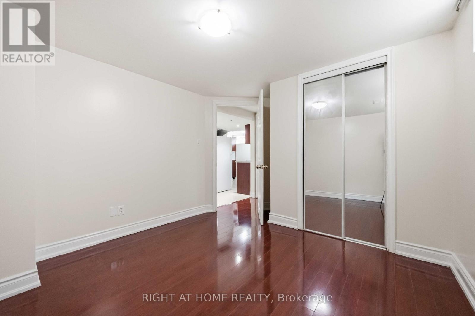 8 Grassington Crescent, Toronto, Ontario  M1G 1X5 - Photo 39 - E13546878