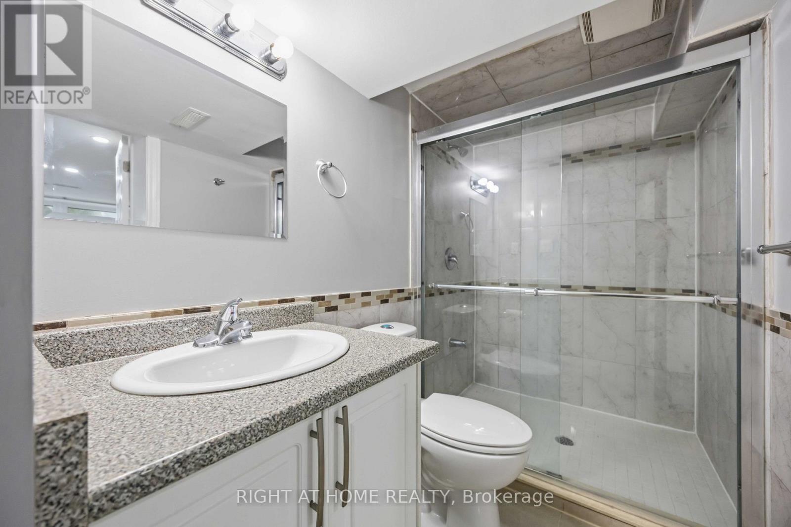 8 Grassington Crescent, Toronto, Ontario  M1G 1X5 - Photo 40 - E13546878