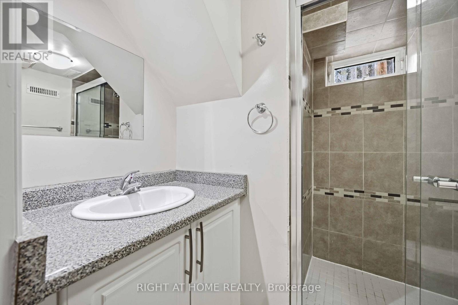 8 Grassington Crescent, Toronto, Ontario  M1G 1X5 - Photo 41 - E13546878