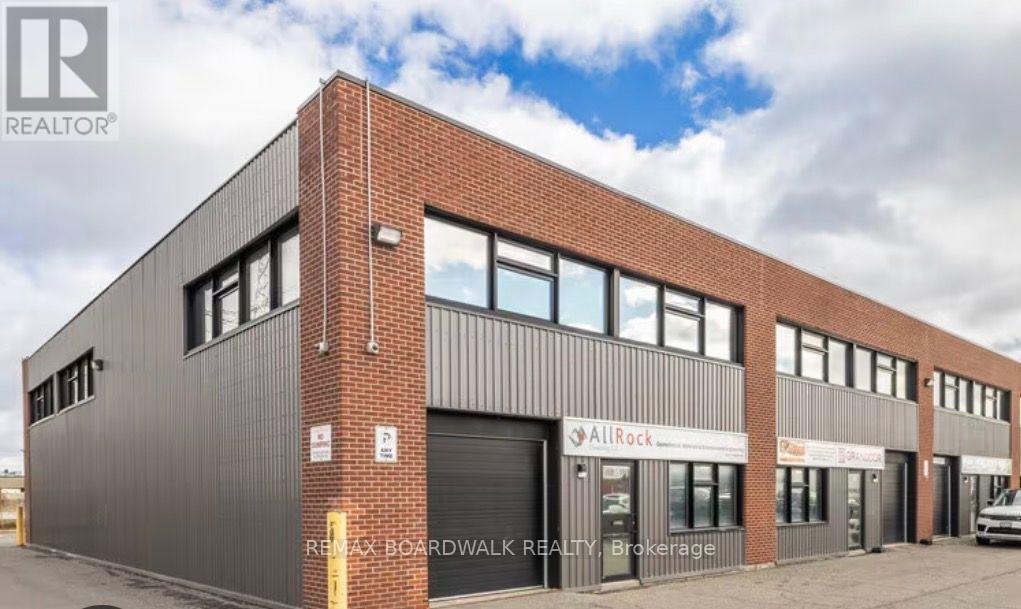 30 - 174 COLONNADE ROAD, Ottawa, Ontario