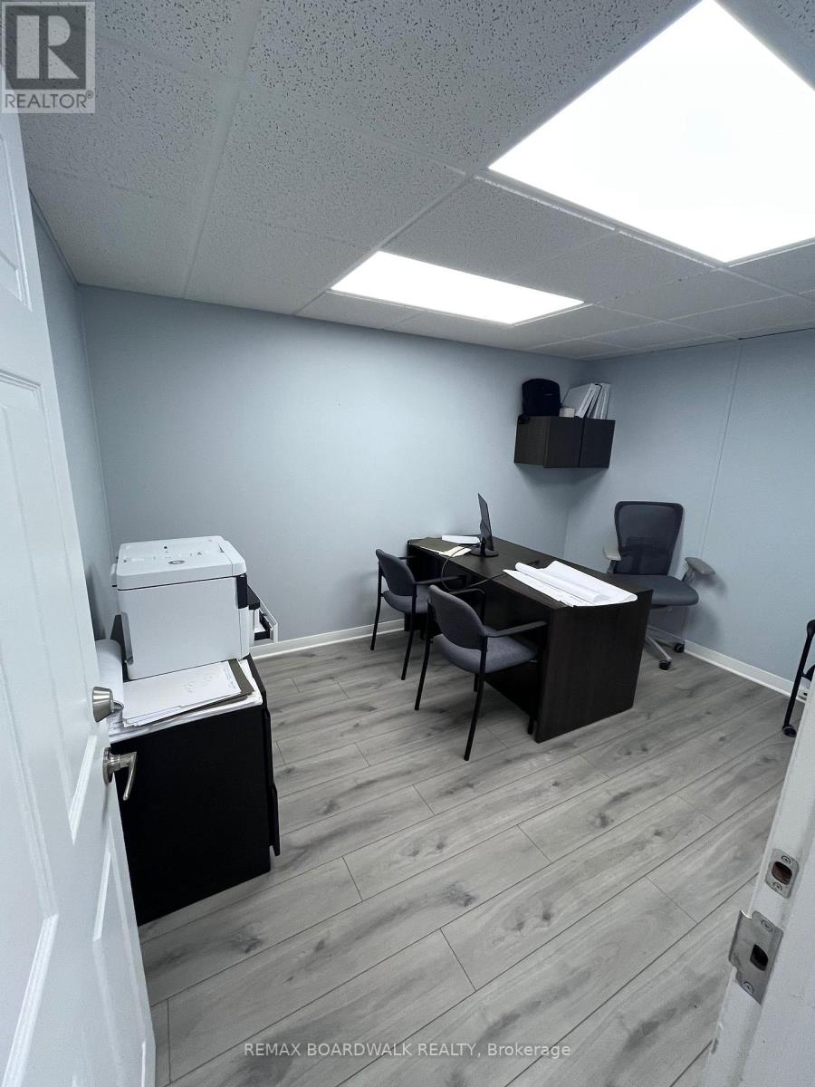 30 - 174 Colonnade Road, Ottawa, Ontario  K2E 7J5 - Photo 12 - X13546872