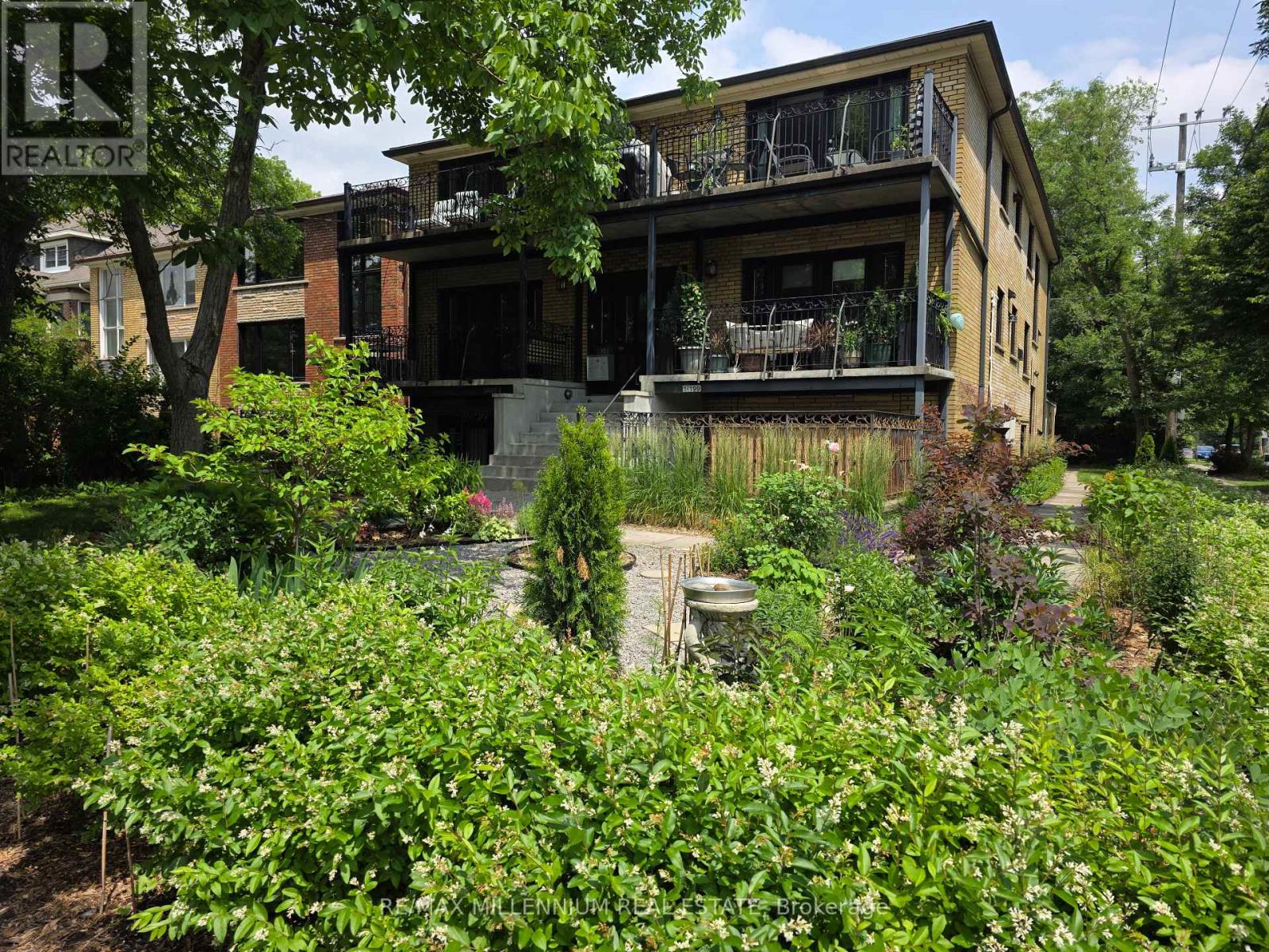 2 - 201 High Park Avenue, Toronto, Ontario  M6P 2S5 - Photo 16 - W13531582