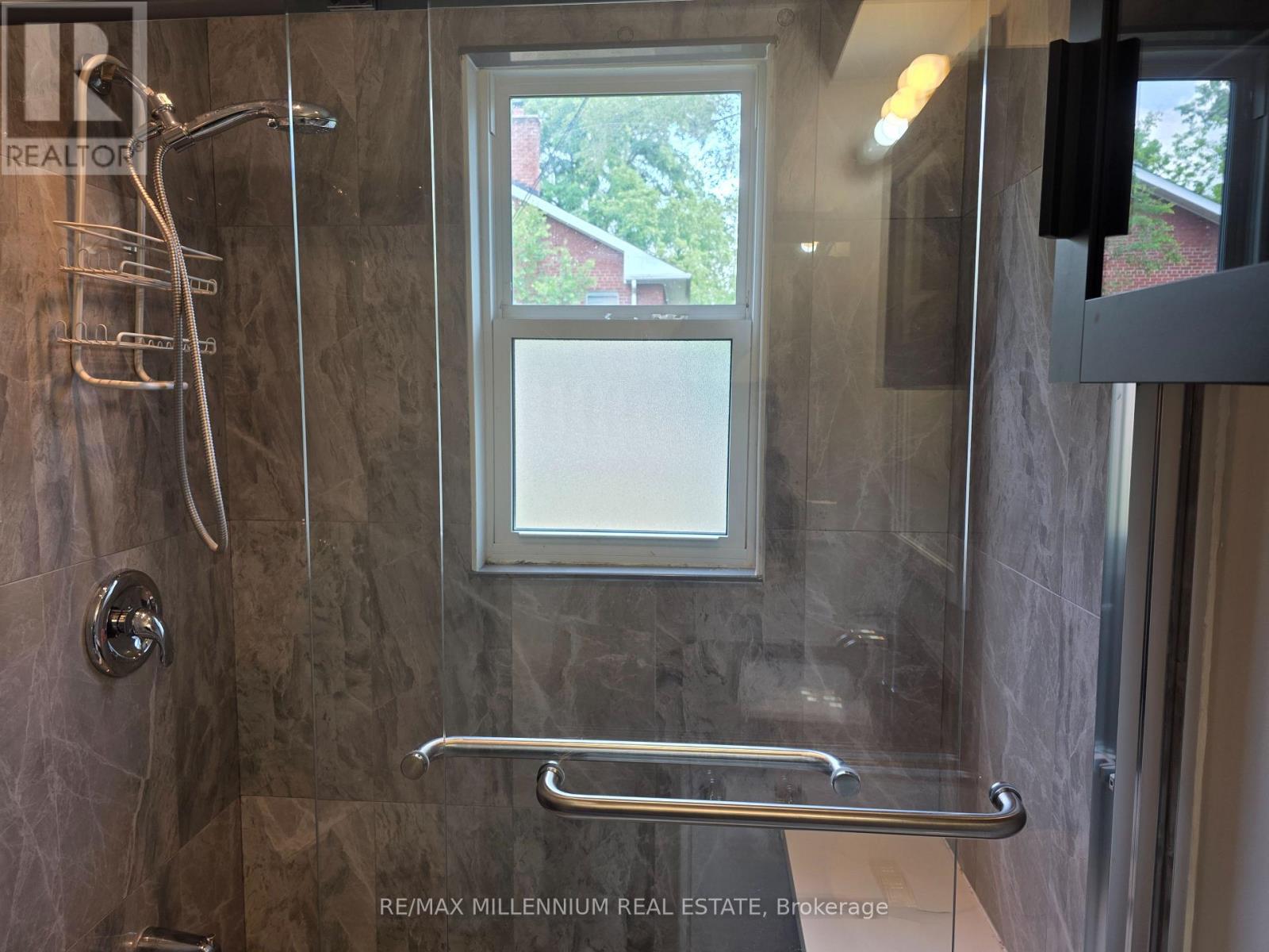 2 - 201 High Park Avenue, Toronto, Ontario  M6P 2S5 - Photo 12 - W13531582