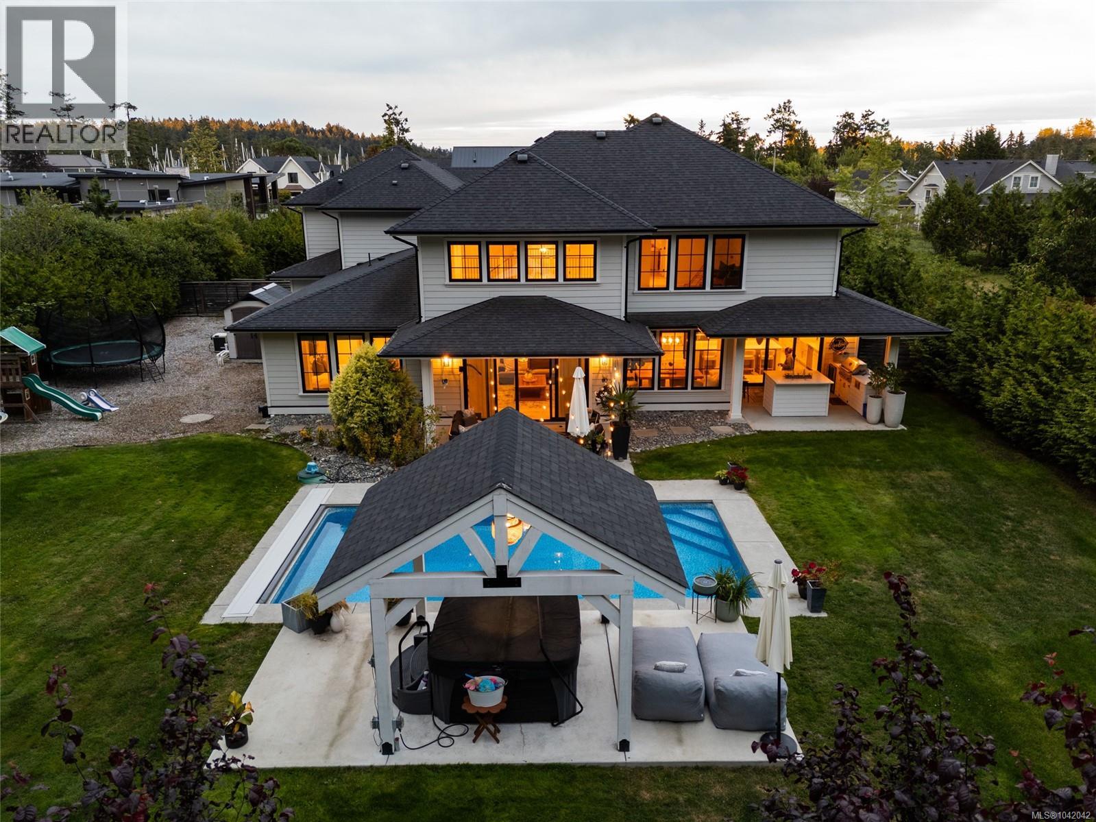 10730 Bayfield Rd — photo 47