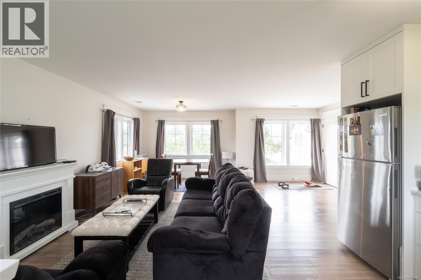 10730 Bayfield Rd — photo 25