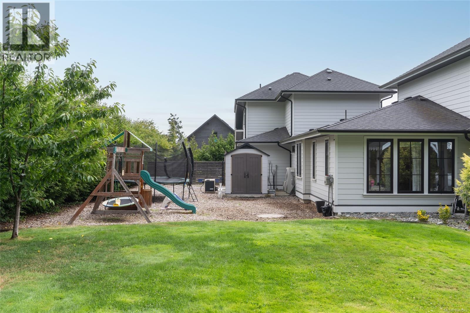 10730 Bayfield Rd — photo 38