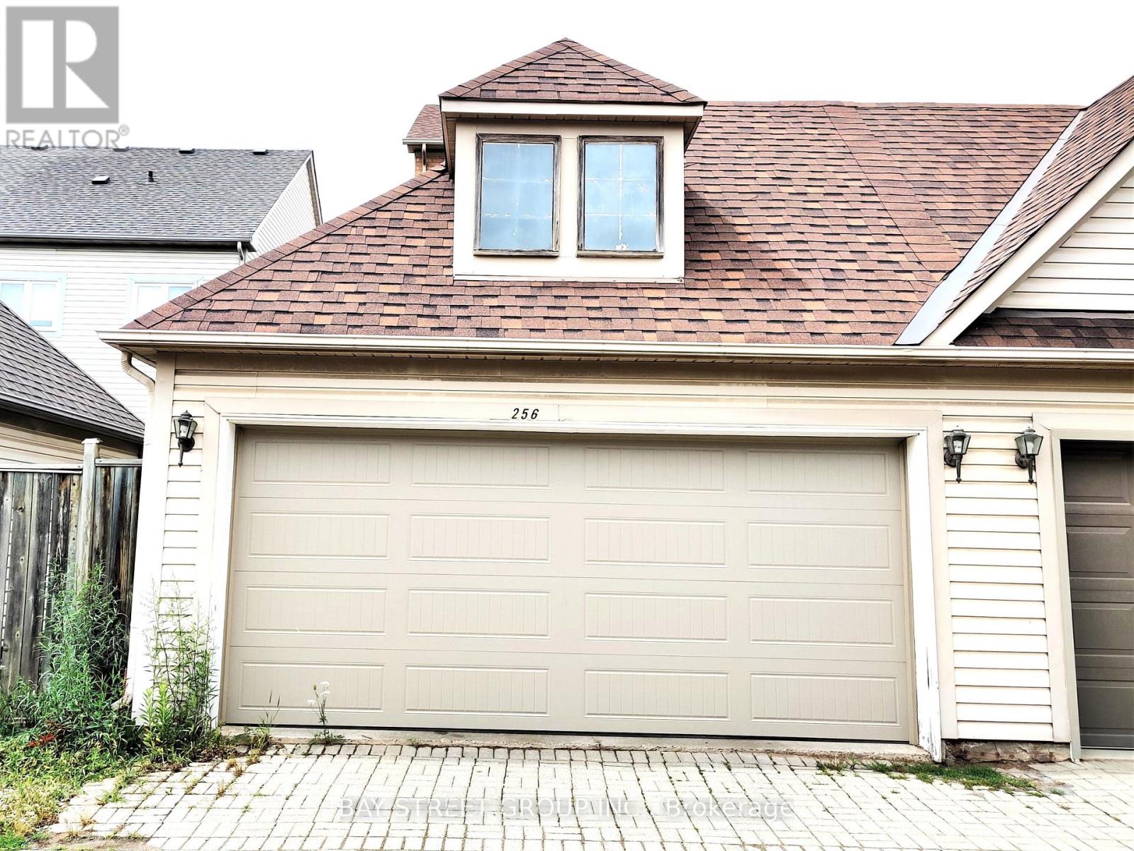 256 Glenashton Drive, Oakville, Ontario  L6H 6H5 - Photo 28 - W13466194