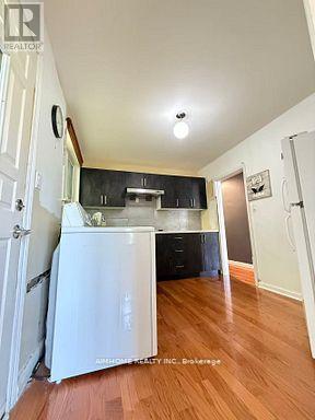 Main - 256 Patricia Avenue, Toronto, Ontario  M2M 1J8 - Photo 10 - C13521900