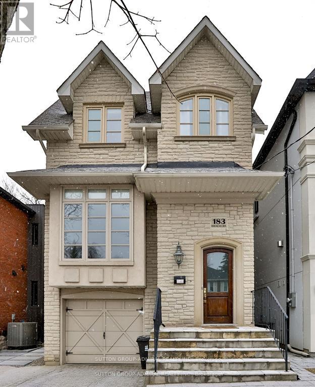 183 DOUGLAS AVENUE, Toronto, Ontario