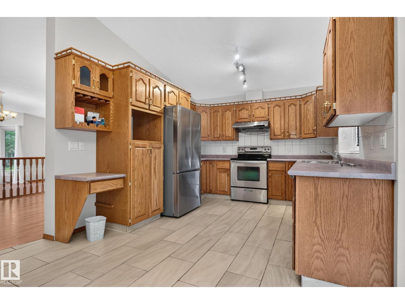 5612 Mcleod Rd NW, Edmonton, Alberta  T5A 4R3 - Photo 22 - E4498082
