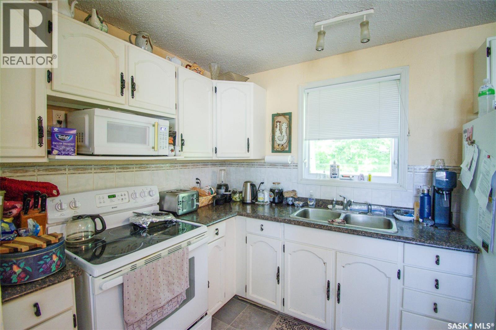 219 Nicoll Avenue, Regina Beach, Saskatchewan  S0G 4C0 - Photo 10 - SK042177